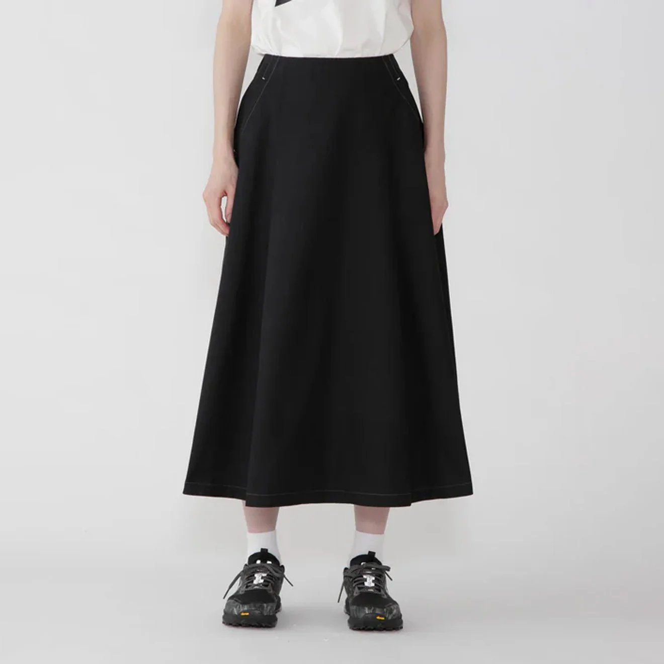 And Wander Womens High Count Cloth Skirt Black - Image 3