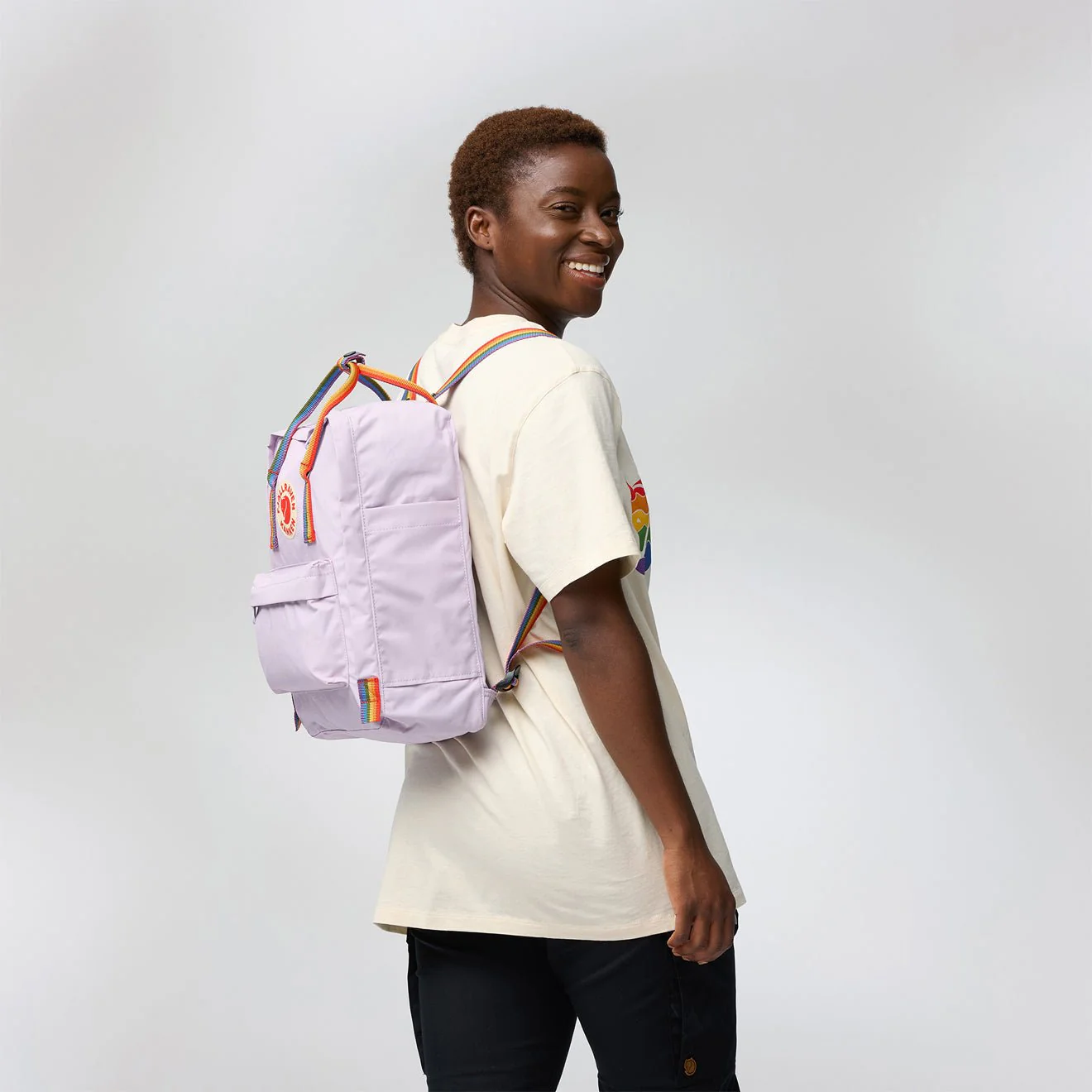 Fjallraven Kanken Rainbow Classic Backpack Chalk Rose / Rainbow - Image 4