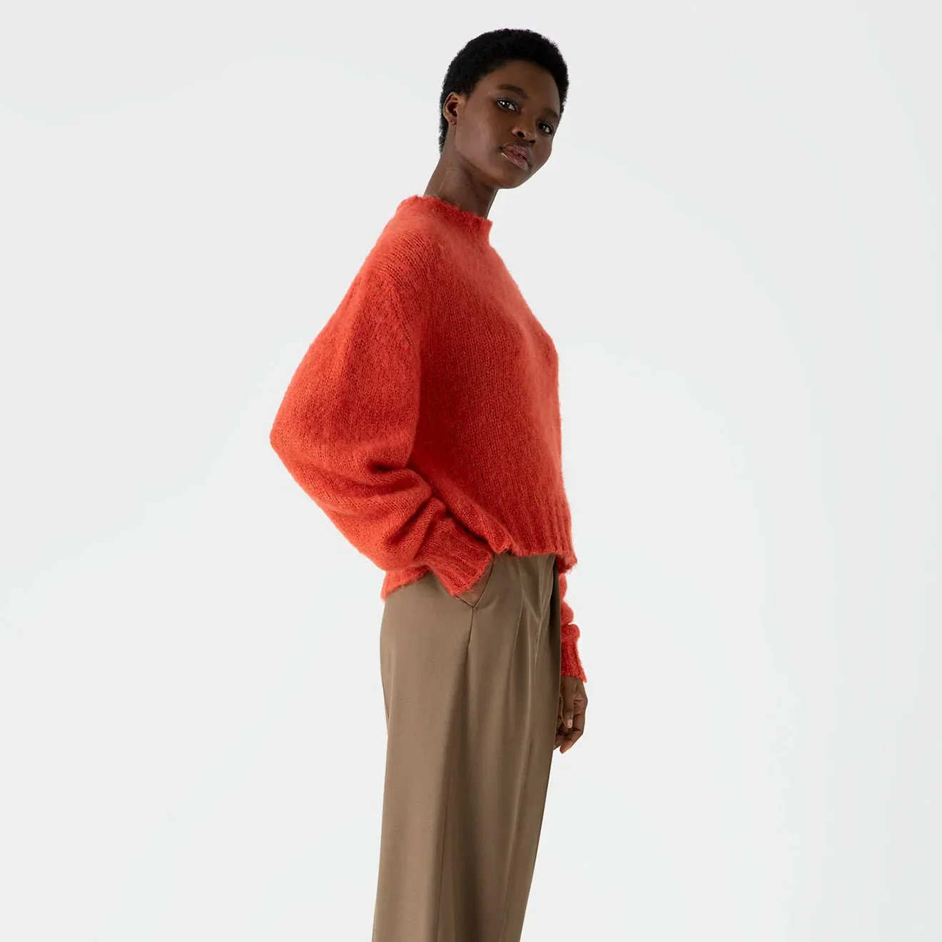 Sunspel Womens Mohair Silk Crew Neck Jumper Magma - Image 5